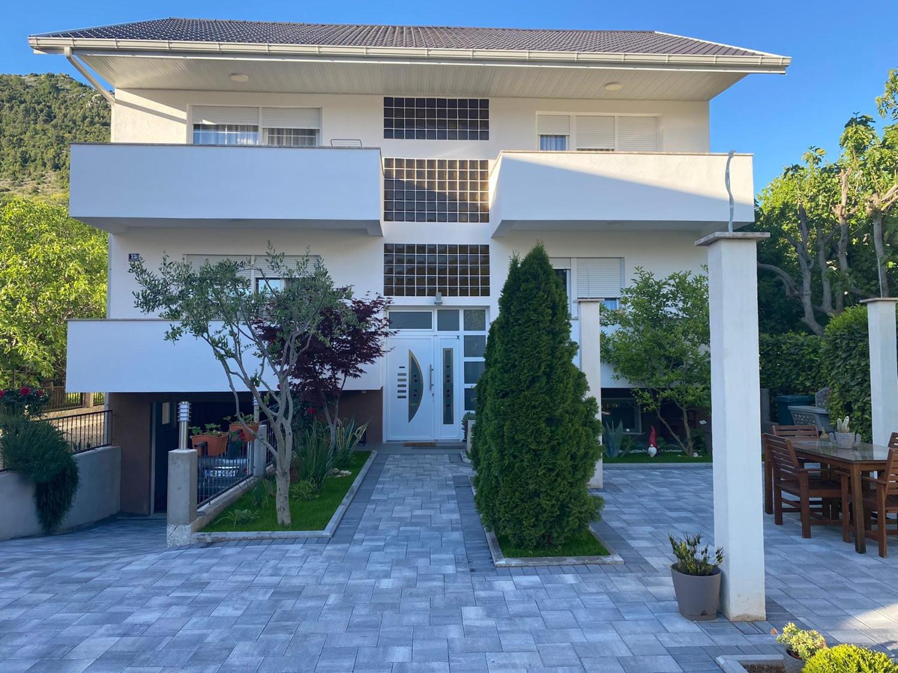 Guest House No 13 Mostar Exterior photo