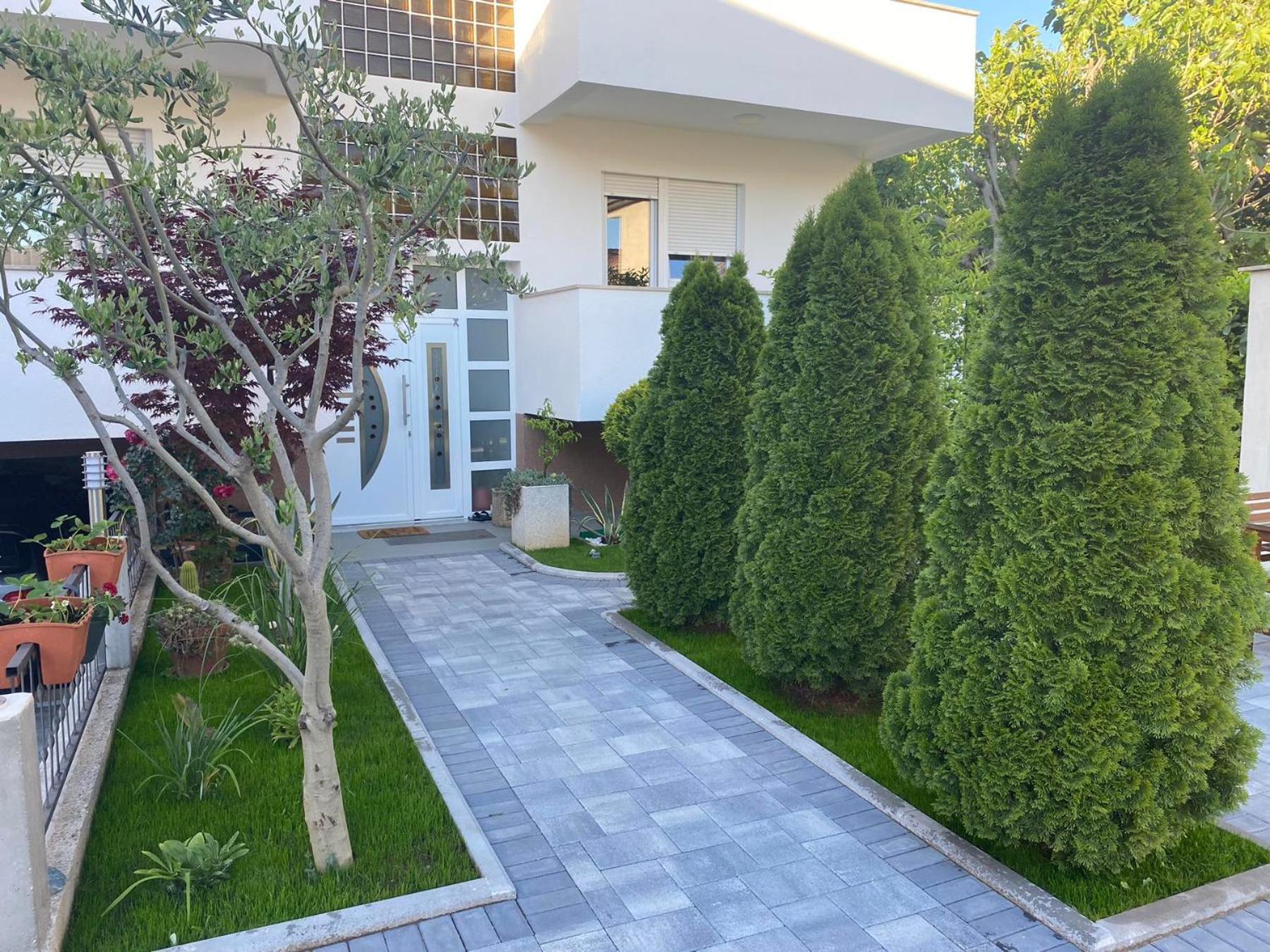 Guest House No 13 Mostar Exterior photo